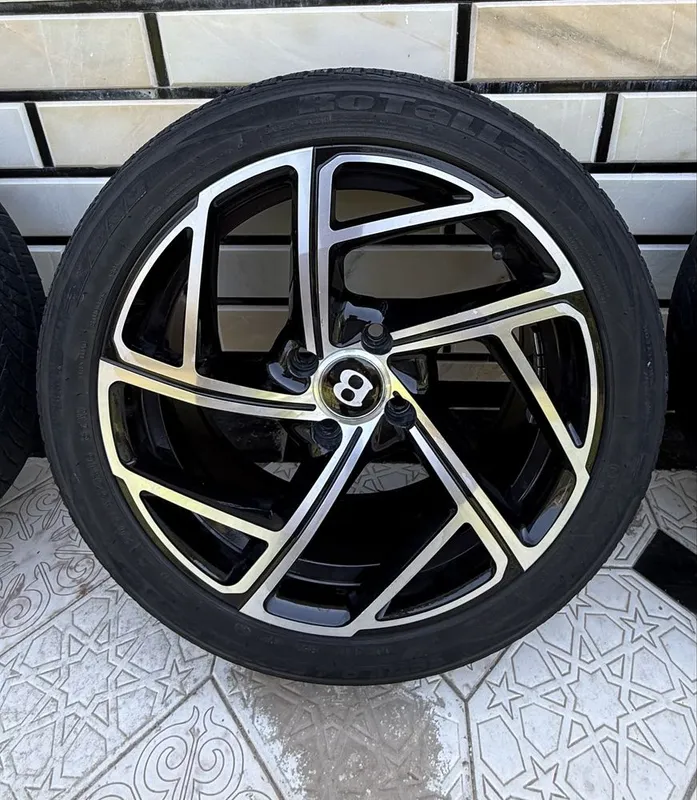 16 lik BENTLEY diska, komplekt (4 ta) holati yaxshi 4