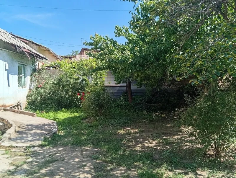 Участок 4,5 сотки. Яккасарай р-н, ул. Беларык. Дом старой постройки — фото 3