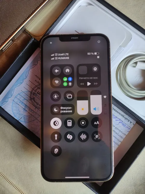 Iphone 12 Pro Max Gold 128gb holati tiniq — фото 2