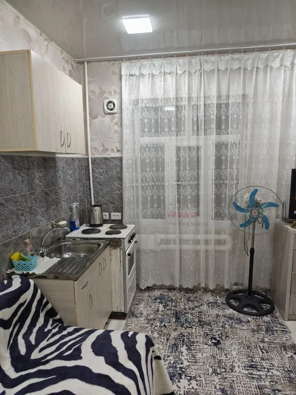 Сдаю 1/3/4 Сергели -2. Бывшее общежитие. Всё есть — фото 3