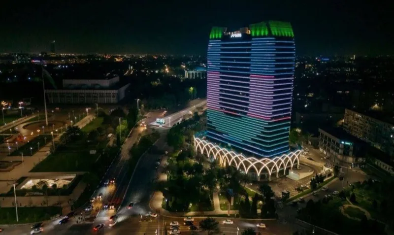 Kunlik kvartira U Tower 1 xona lux