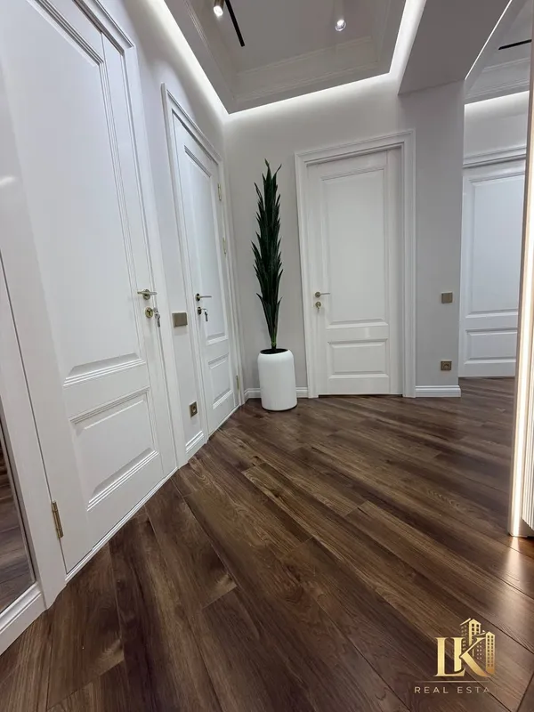 Продаётся 3-комнатная квартира в ЖК Poytaxt Residence с евроремонтом — фото 8 Продаётся 3-комнатная квартира в ЖК Poytaxt Residence с евроремонтом — фото 8
