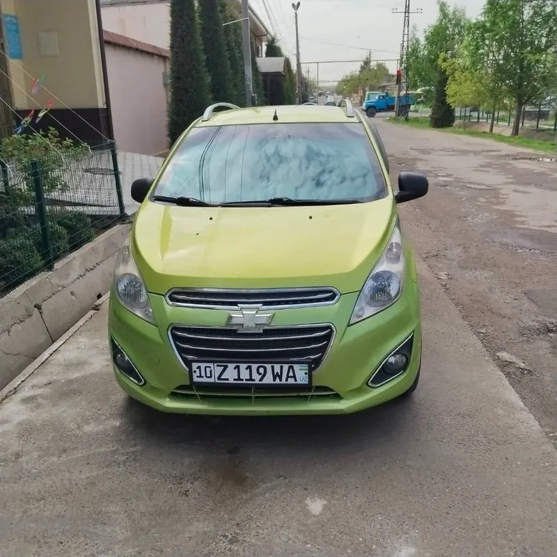 Avtomobil spark bir
