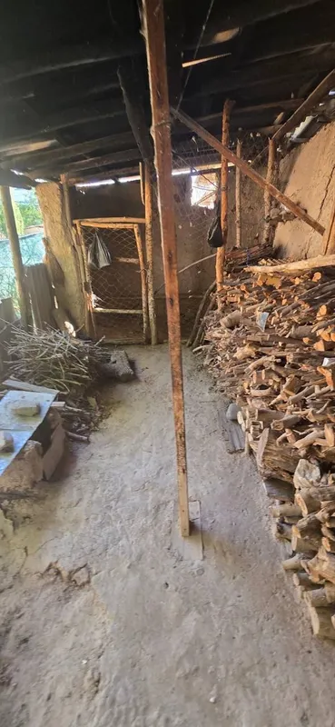 Tovoqsoyda hovli sotiladi  12 sotiğ rasimdagi holi — фото 6