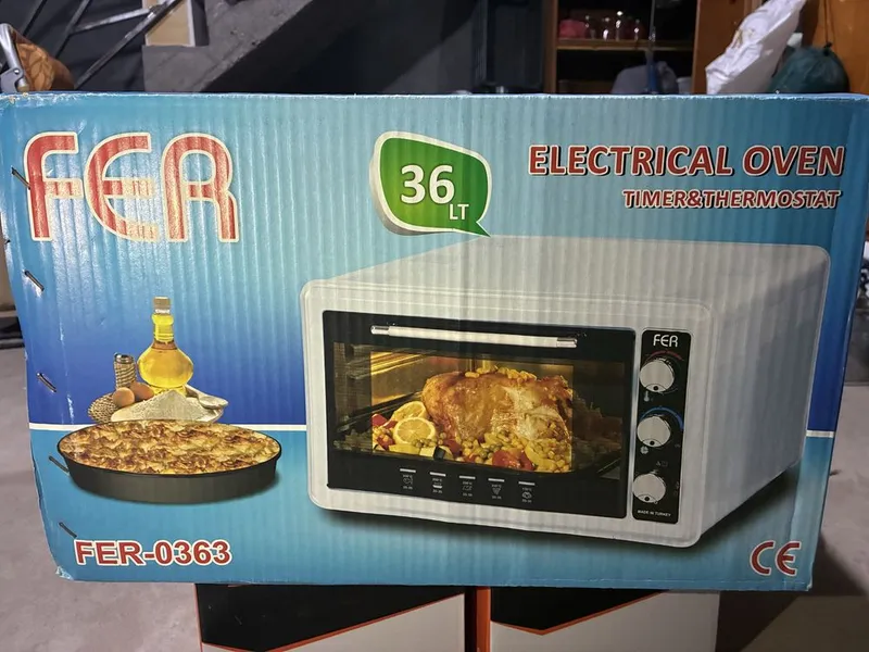 электронная духовка FER на 36л.