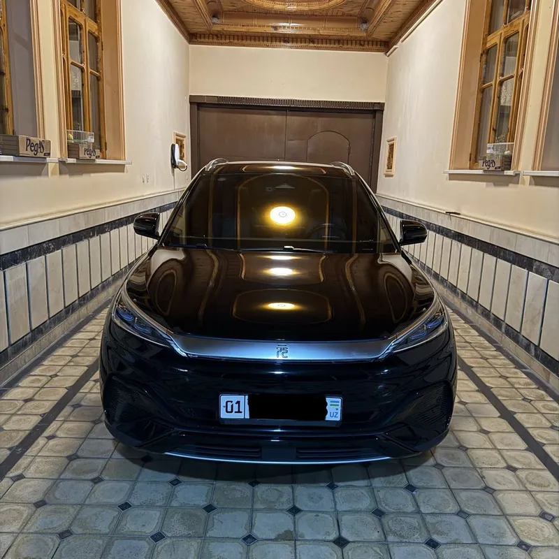 BYD Yuan plus qora 2024 1 BYD Yuan plus qora 2024 1