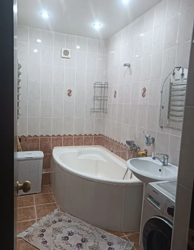 3 xonali kvartira ijaraga beriladi
Mirzo Ulug‘bek tumani 1 3 xonali kvartira ijaraga beriladi
Mirzo Ulug‘bek tumani 1