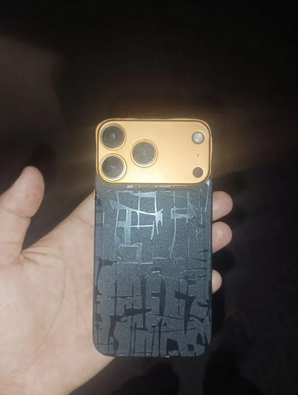 iPhone xs, сделан под 17 Pro 1 iPhone xs, сделан под 17 Pro 1