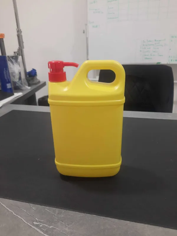 Пластиковая емкость 1,5 л. Plastmas idish 1,5 L — фото 2