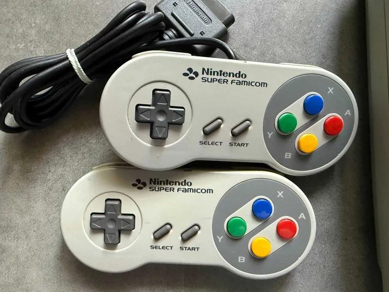 Nintendo Super Famicom ( Snes 16 bit ) 4 Nintendo Super Famicom ( Snes 16 bit ) 4