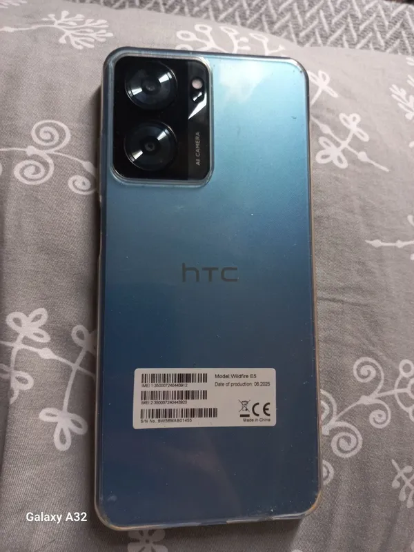 hTc wildfire e5