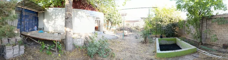 Продаётся участок с домом в уютном и тихом районе — фото 1