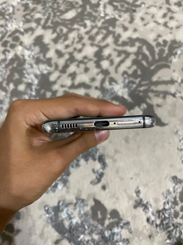 Samsung s21 8/256 идеал 7