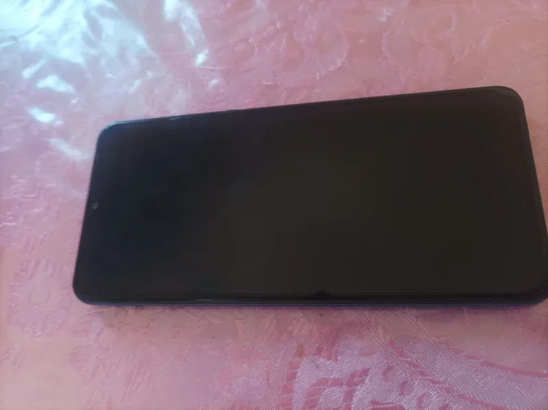 Samsung A12 в хорошем состоянии, недорого 2
