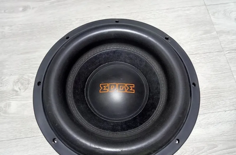 Продам сабвуфер EDGE EDB12D2 в хорошем состоянии. 1 Продам сабвуфер EDGE EDB12D2 в хорошем состоянии. 1