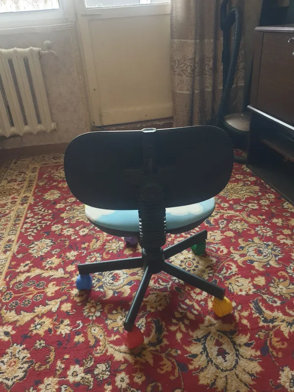 Детский стул б/у — фото 1
