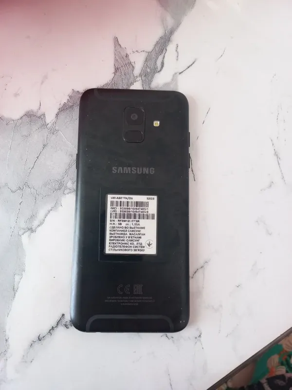 Samsung A6 satiladi — фото 2