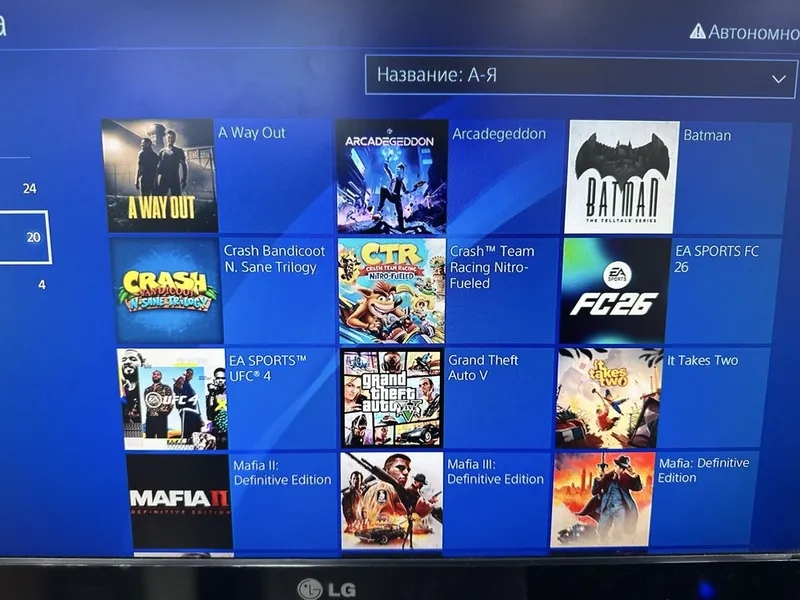 Ps4 pro в идеальном состоянии 265$ 2