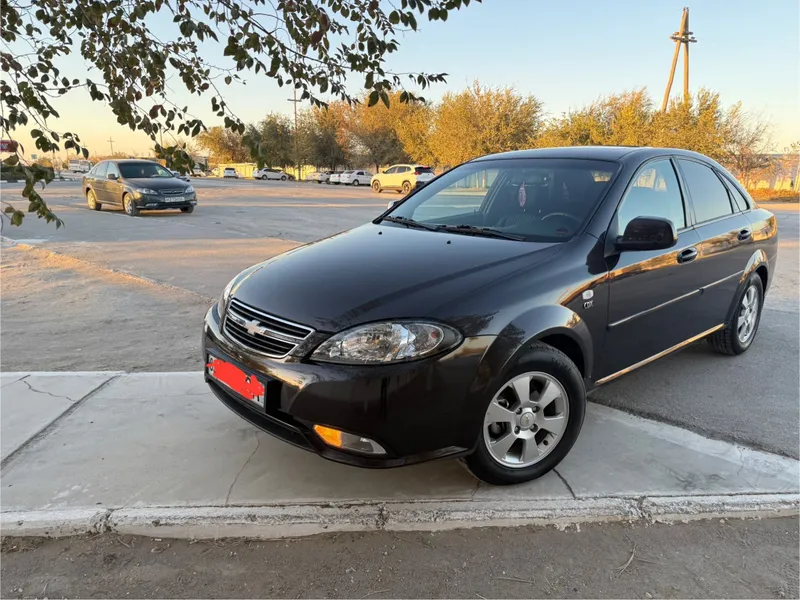 Chevrolet Gentra AT 1