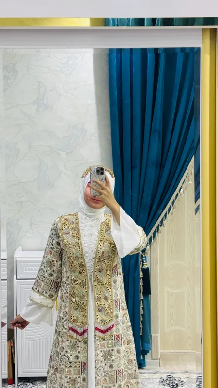 Национальная одежда 2