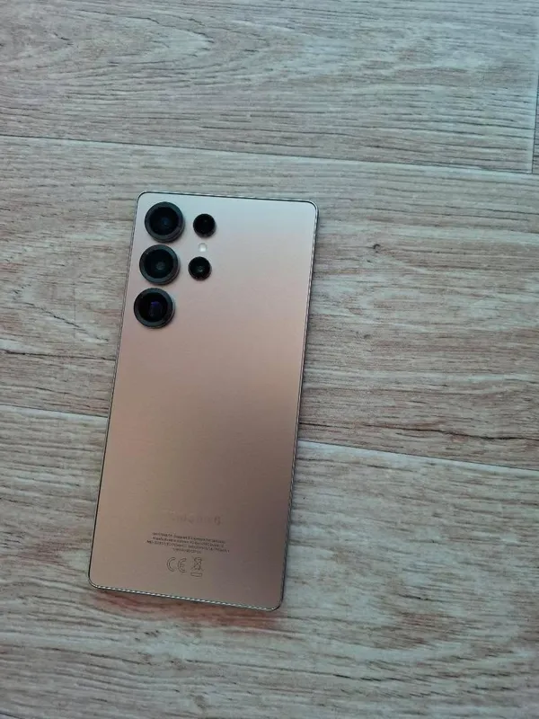 SAMSUNG S25Ultra 256