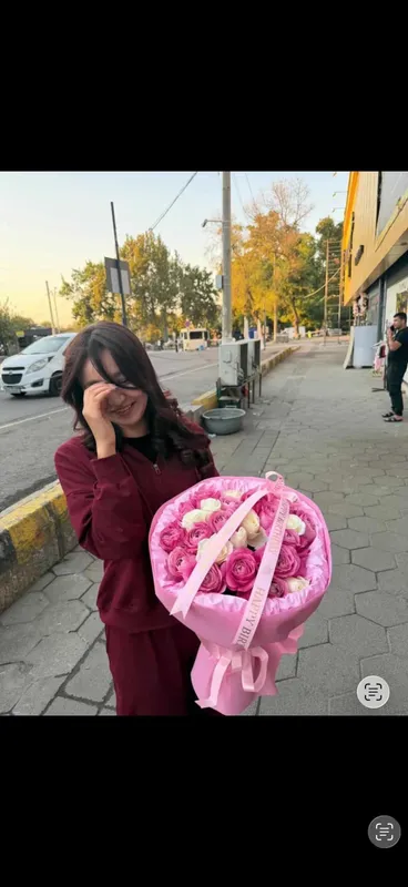 Свежие цветы с доставкой 😍😍❤️ 200 000 3