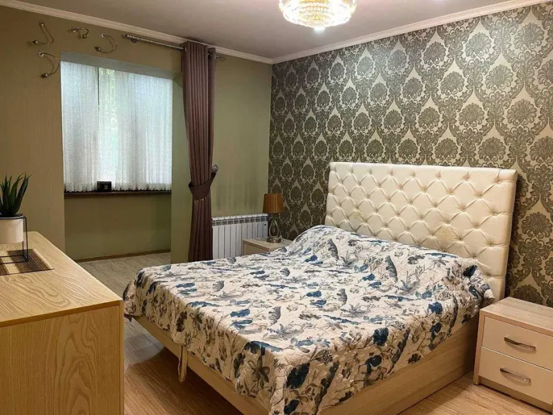 Чиланзарский район, рядом метро Чиланзар 1