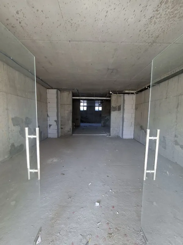 Продаётся магазин 112квадрат в массиве корасув рядом больница хаваси — фото 4