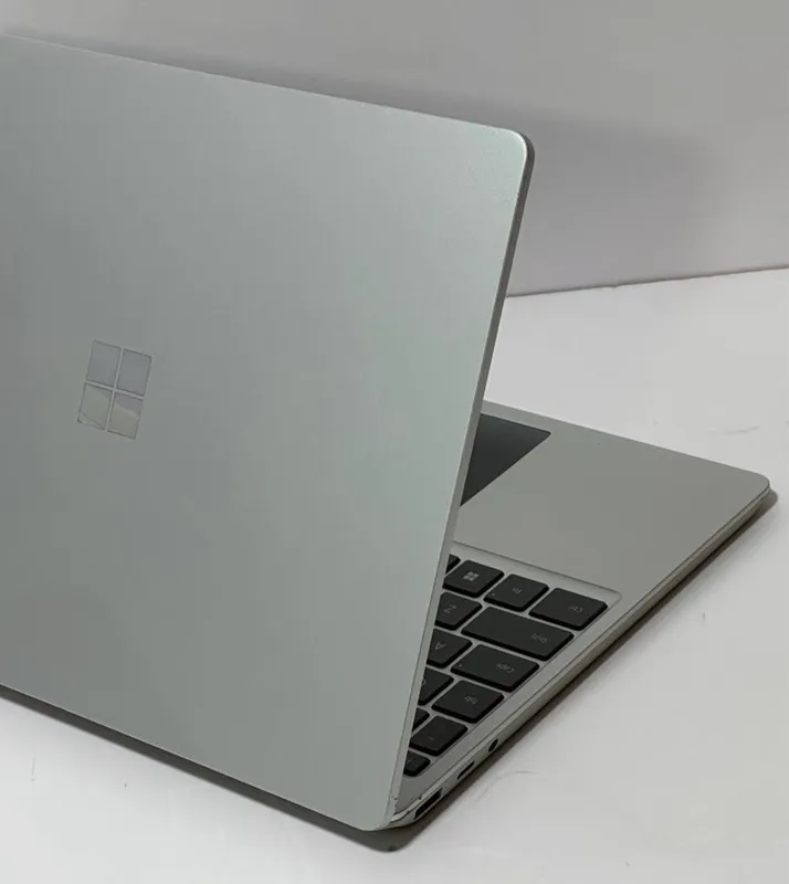 Microsoft Surface 4 Microsoft Surface 4