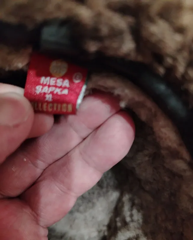 Arzon narxda erkaklar uchun qishki charm Gap kepkasini sotaman 3 Arzon narxda erkaklar uchun qishki charm Gap kepkasini sotaman 3