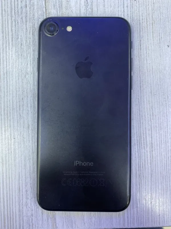 Iphone 7 128 gb. 2 Iphone 7 128 gb. 2