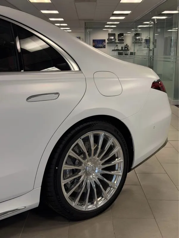 Mercedes-AMG S 63 E Performance 2026 6 Mercedes-AMG S 63 E Performance 2026 6
