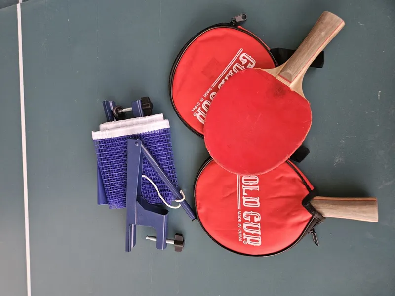 Stol tennis sotiladi 4 Stol tennis sotiladi 4