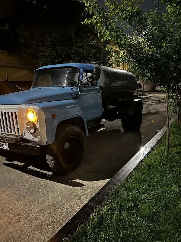 Gaz 53 gavnavoz sotiladi