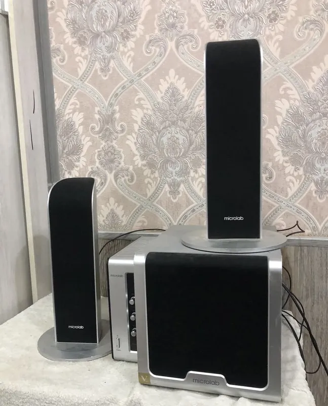 Kalonka Microlab Kalonga damashni Ovozi zor 2 Kalonka Microlab Kalonga damashni Ovozi zor 2