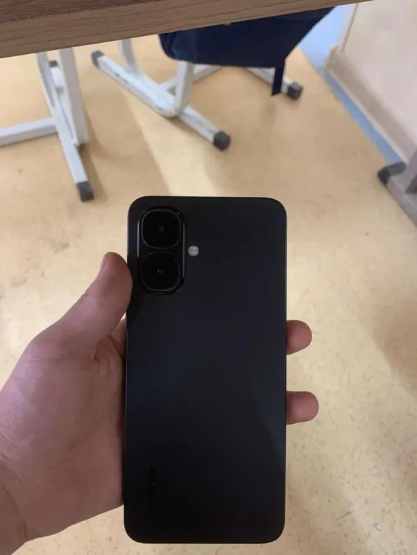 infinix hot 10 — фото 1