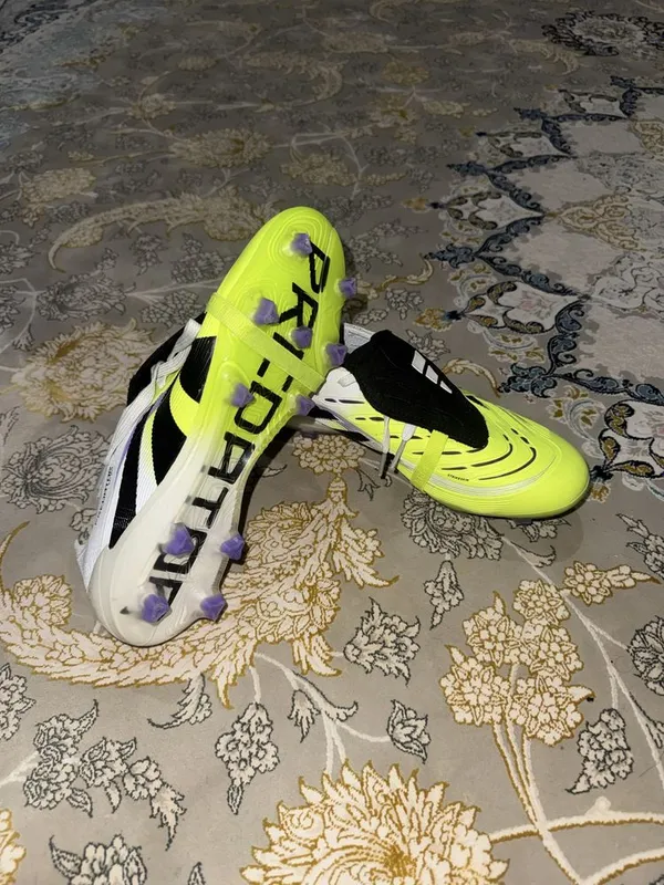 Adidas predator boots. 39 size