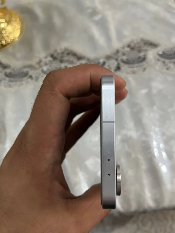 Samsung Galaxy a56 yangi bir oy ishlatilgan 5