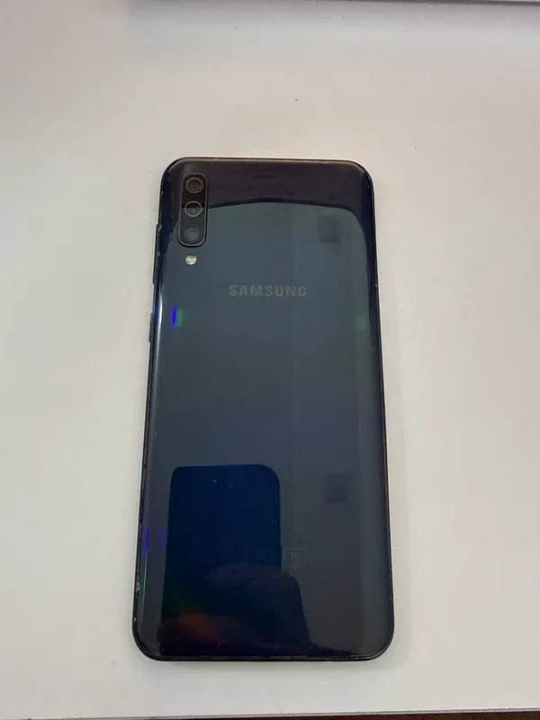 Samsung A50 4/64 1