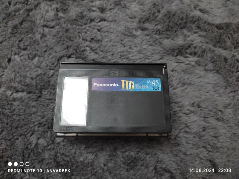 Видеокассета для видеокамеры формата VHS-C Panasonic HD Extra EC-45 2 Видеокассета для видеокамеры формата VHS-C Panasonic HD Extra EC-45 2
