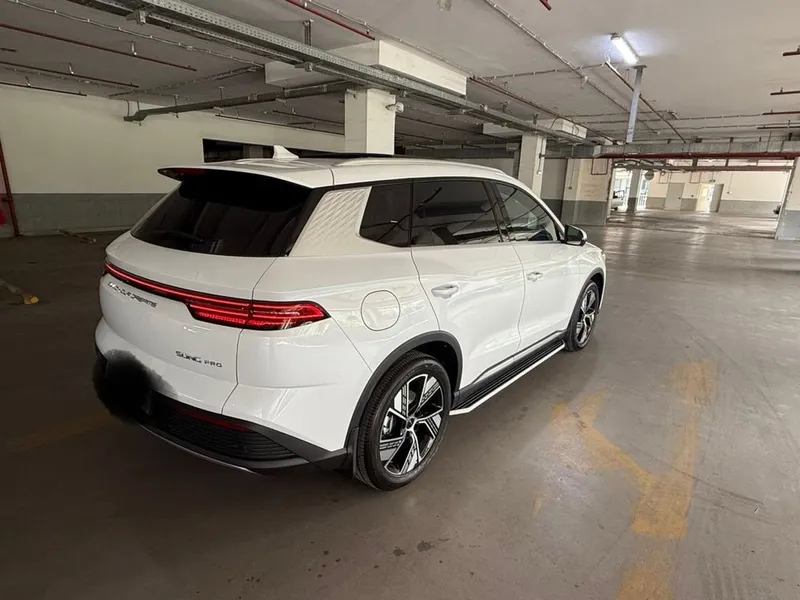 BYD Song Pro DM-i Flagship 110 2 BYD Song Pro DM-i Flagship 110 2