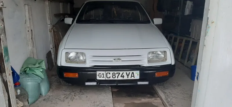 Продам срочно Ford Sierra — фото 1