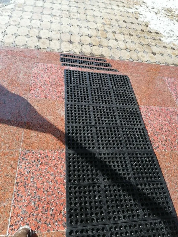 Sirpanishga qarshi, kir va namdan himoya qiluvchi rezina gilamchalar 5
