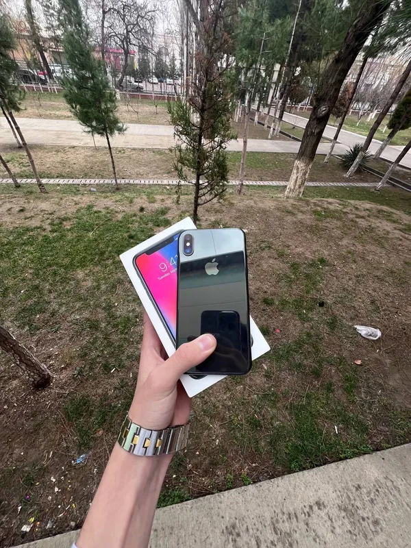 iPhone X 256 GB полный комплект, коробка, документы 2 iPhone X 256 GB полный комплект, коробка, документы 2