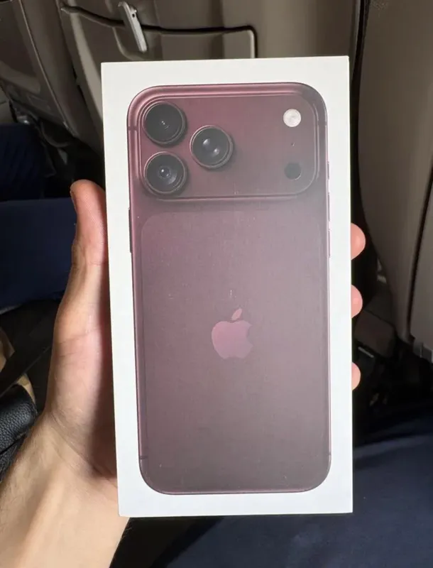 iPhone 18 Pro, 256 ГБ, SIM + eSIM iPhone 18 Pro, 256 ГБ, SIM + eSIM