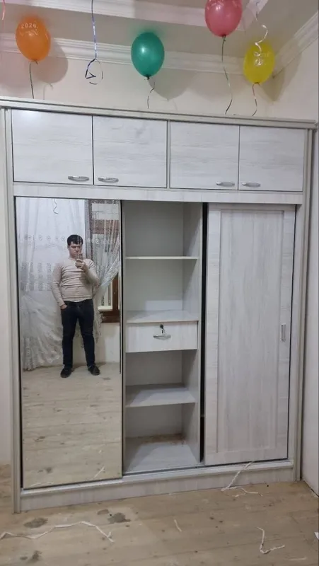 Шкаф конвеер катта shikof shkaf sotiladi yangi 2