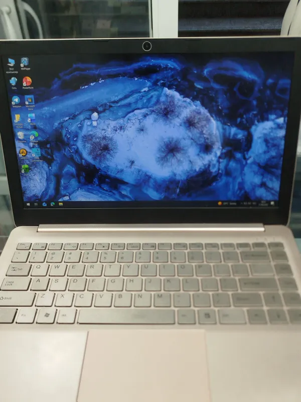 NOVUTBOOK LUX 2 NOVUTBOOK LUX 2