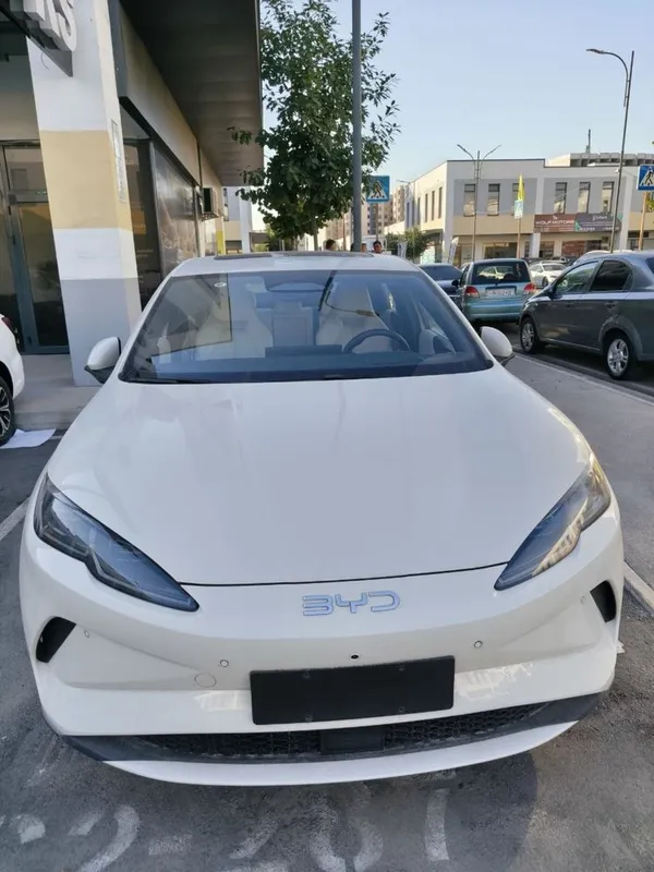 BYD SL 2025 probeg 6.000 full pozitsiya ideal holatda narxi 1 BYD SL 2025 probeg 6.000 full pozitsiya ideal holatda narxi 1