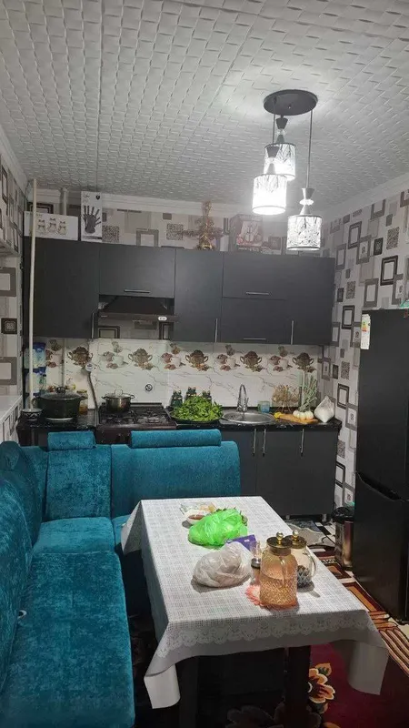 Продаётся квартира — фото 1