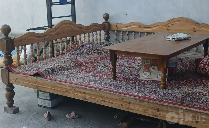 Тапчан продаётся 2.5×3м... Тапчан продаётся 2.5×3м...